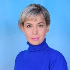 Стрельникова Елена